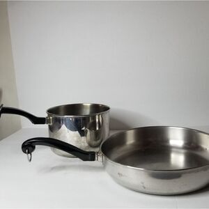 Farberware pots set 2.5 quart pot and 10 in frying pan stainless steel vintage